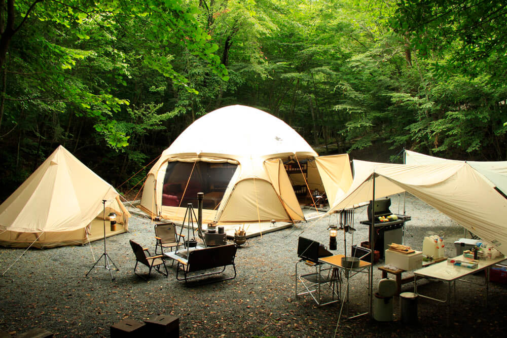 富士の樹海・精進湖でキャンプ！CAMP AKAIKE(キャンプ あかいけ)