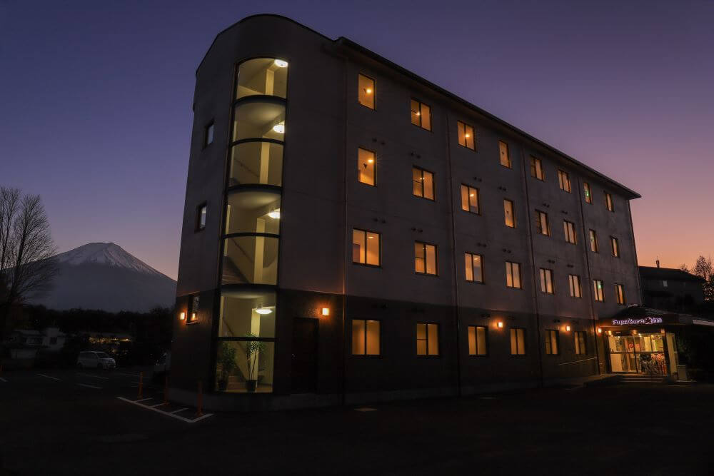 富士山が見える絶景の宿！客室や温泉から富士の眺望を楽しもう