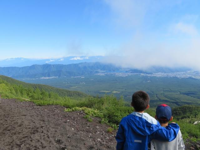 子連れで富士登山を成功させるための総合ガイド
